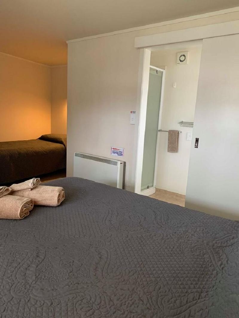 Waiouru Welcome Inn Exteriör bild